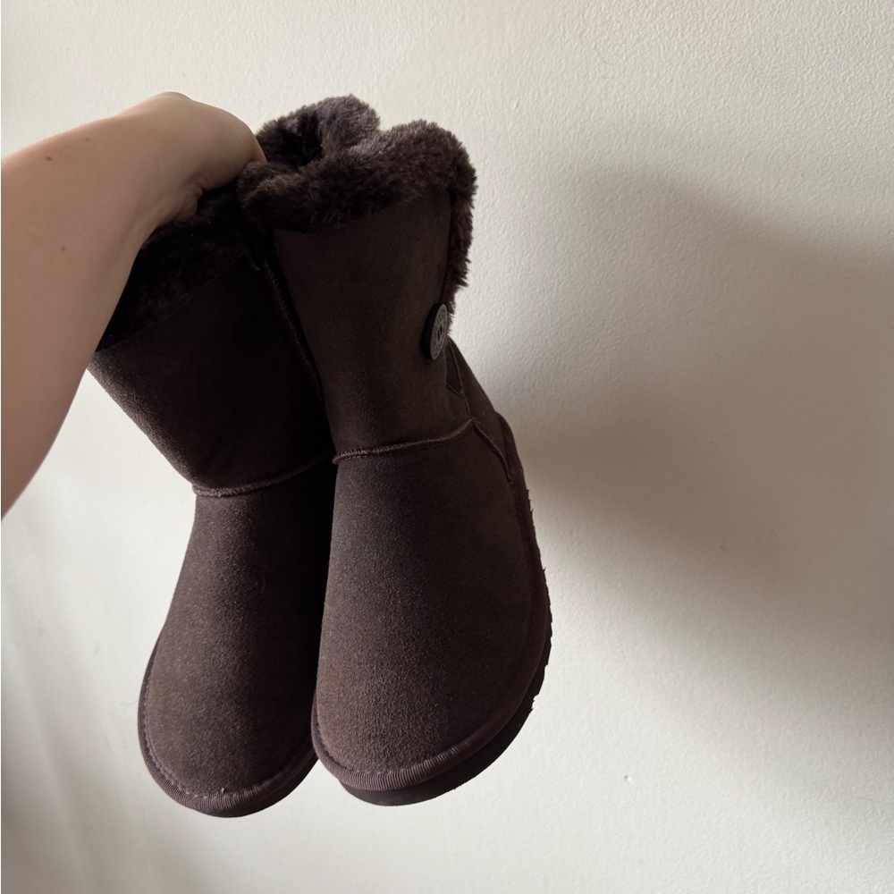 NWOT UGG Cozy Brown Suede Women's Boots - Picture 4 of 6